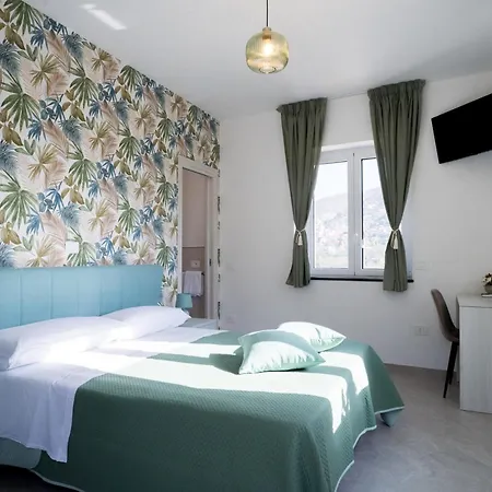 Rossa Casa de hóspedes 3*